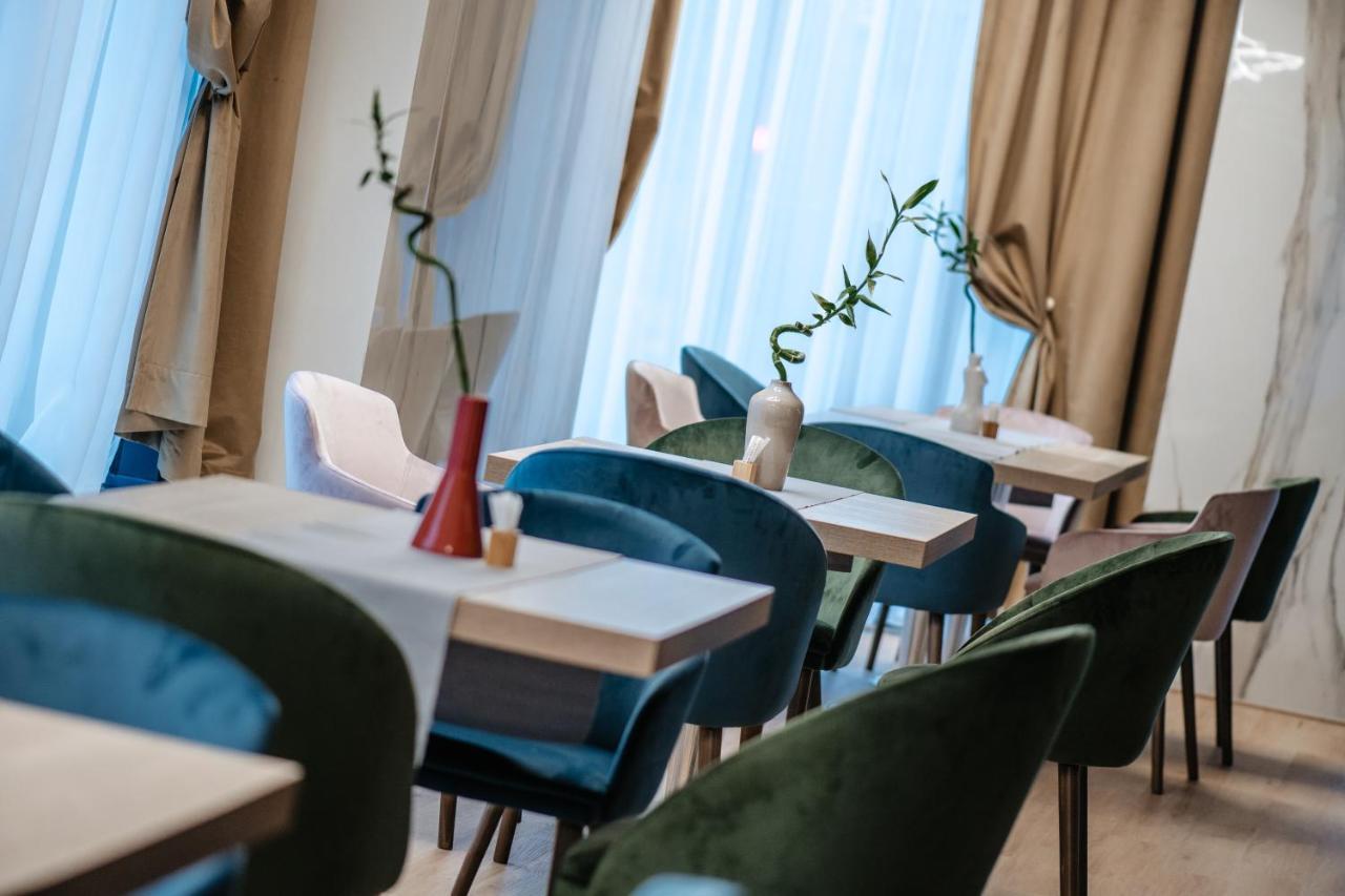 Hotel Clipa Drobeta Turnu Severin Dış mekan fotoğraf