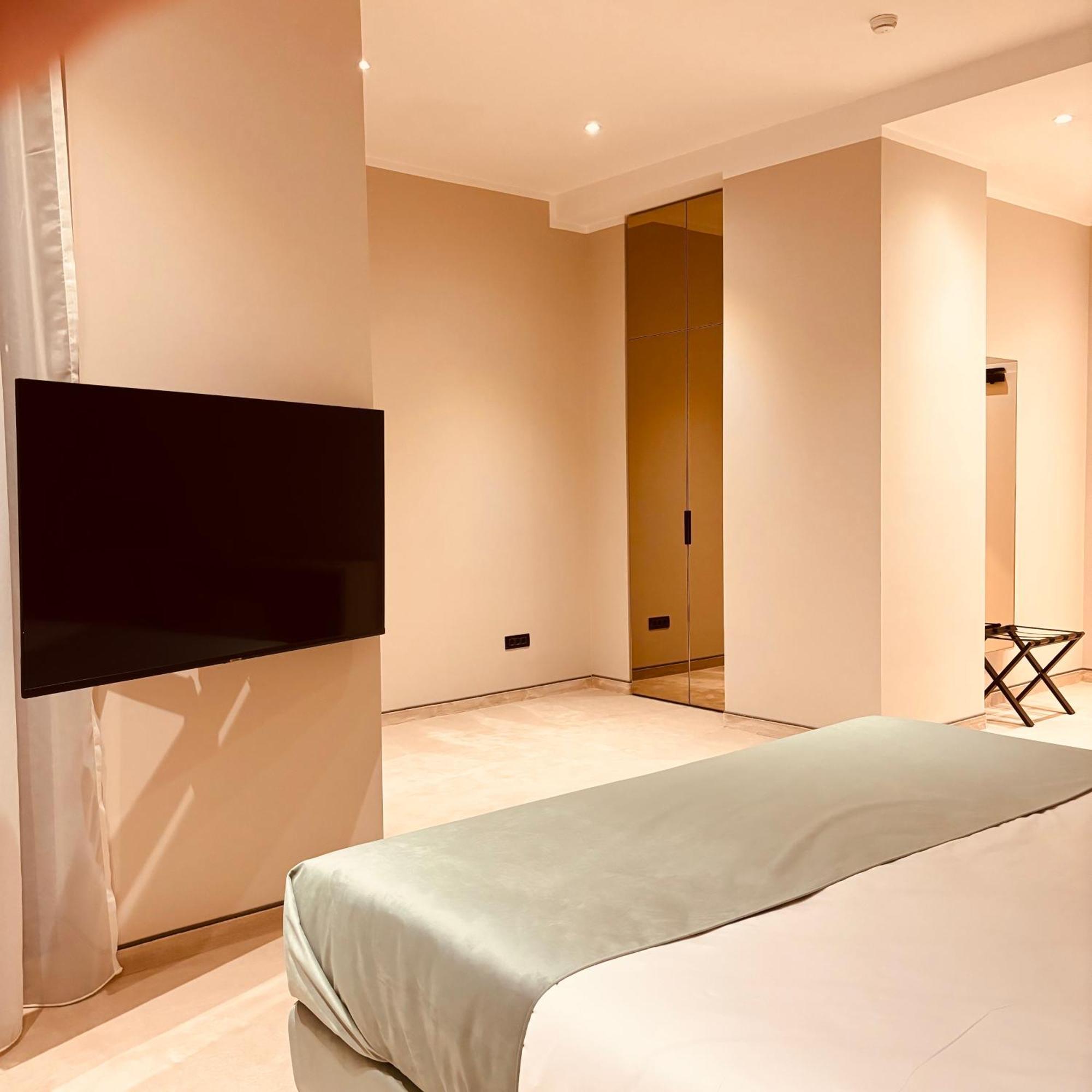 Hotel Clipa Drobeta Turnu Severin Dış mekan fotoğraf